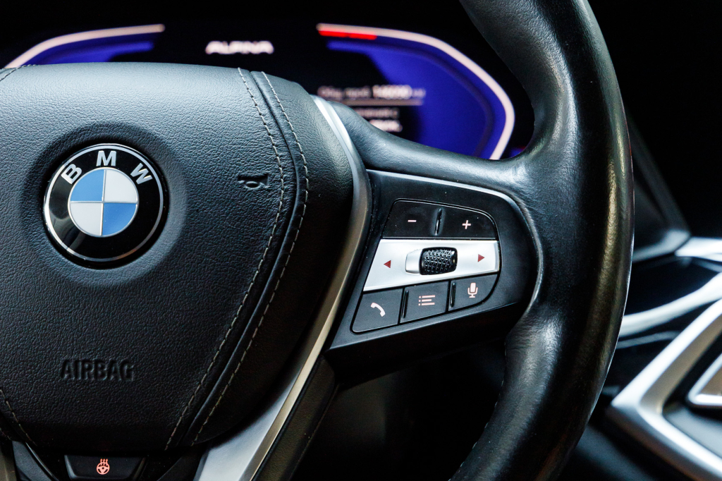 BMW X5 xDrive 30d 2019 photo 17