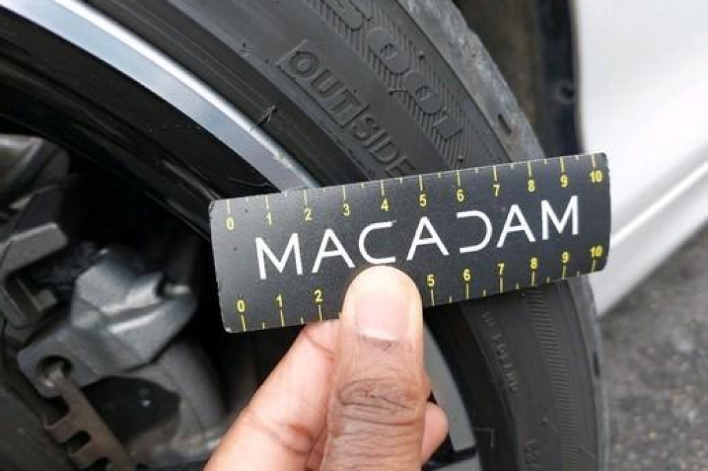 BMW 1er 2018 фото 36