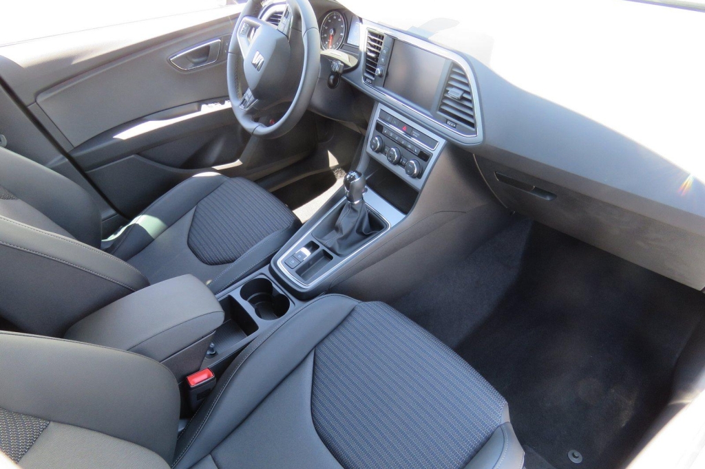 SEAT Leon ST 2019 фото 11