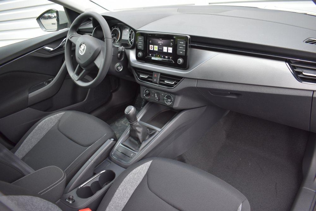 Skoda Scala 2020 photo 3