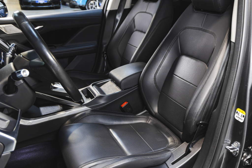 Jaguar I-Pace 2018 photo 17