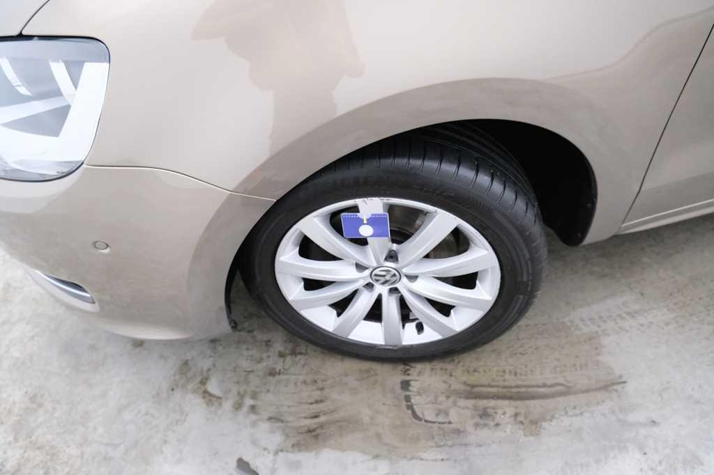 Volkswagen Sharan 2016 photo 13