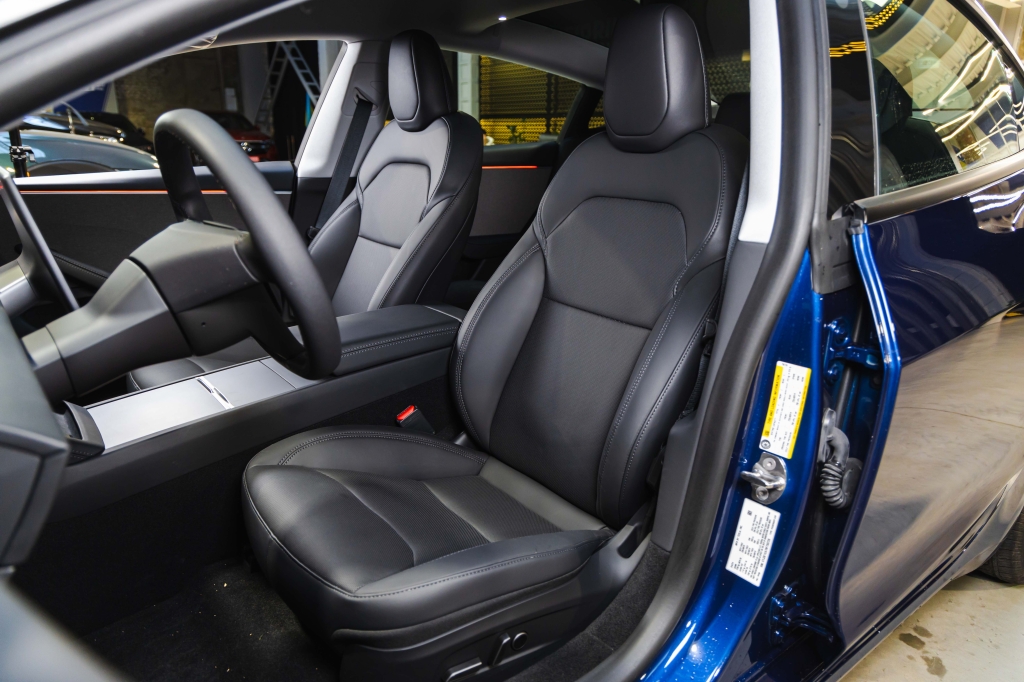 Tesla Model 3 2024 фото 16