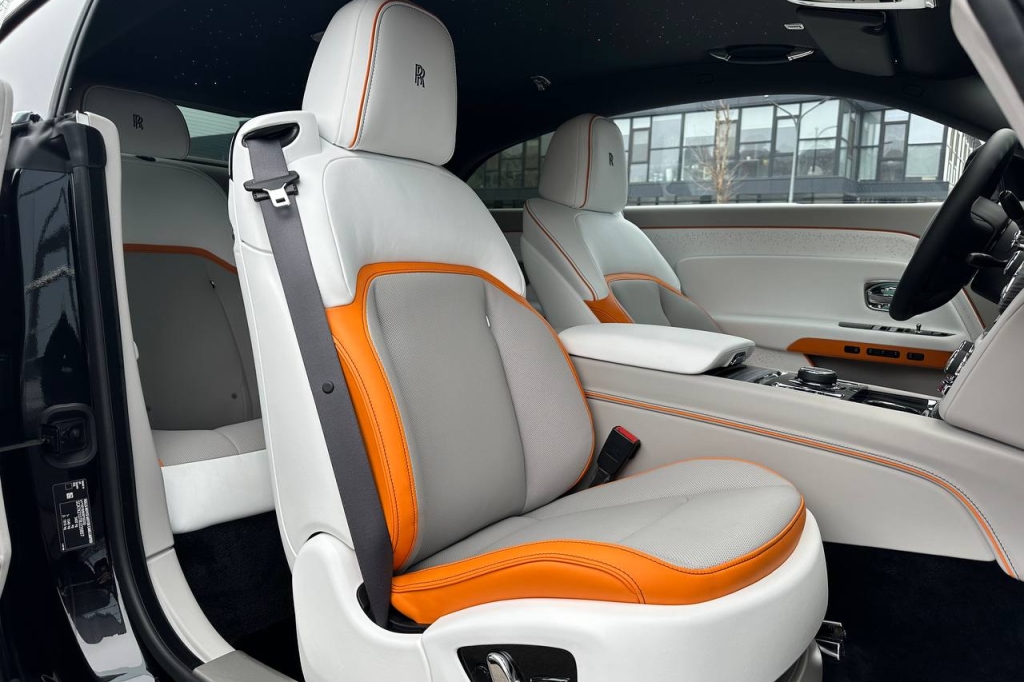 Rolls-Royce Spectre 2024 photo 27