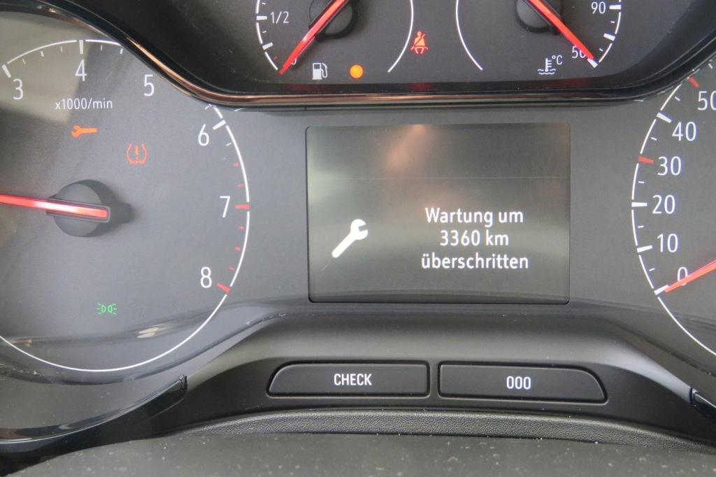 Opel Grandland X 2019 photo 16