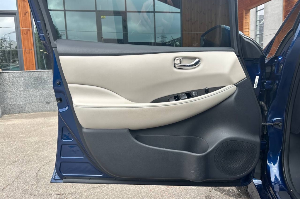 Nissan Leaf 40 kWh 2019 photo 7