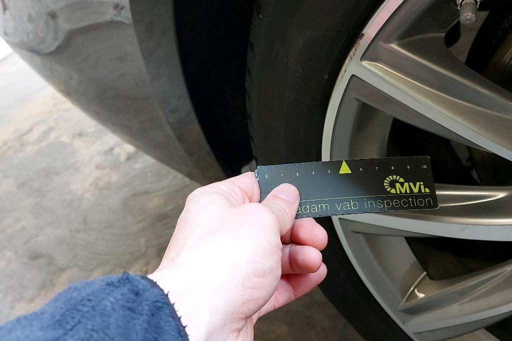 BMW 5er Touring 2019 фото 20