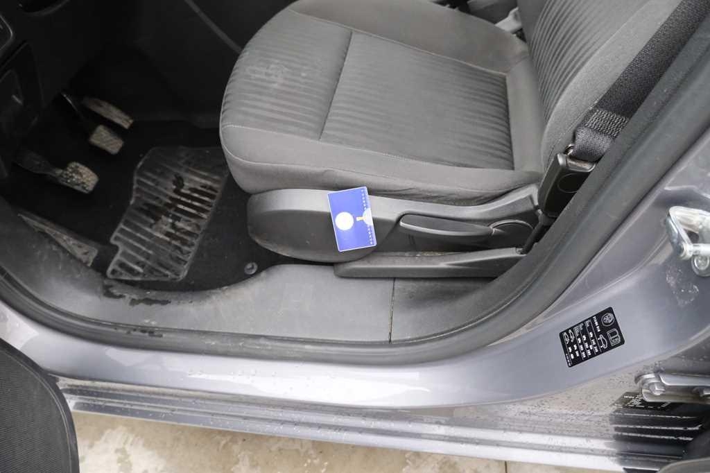 Opel Zafira Tourer 2016 фото 16