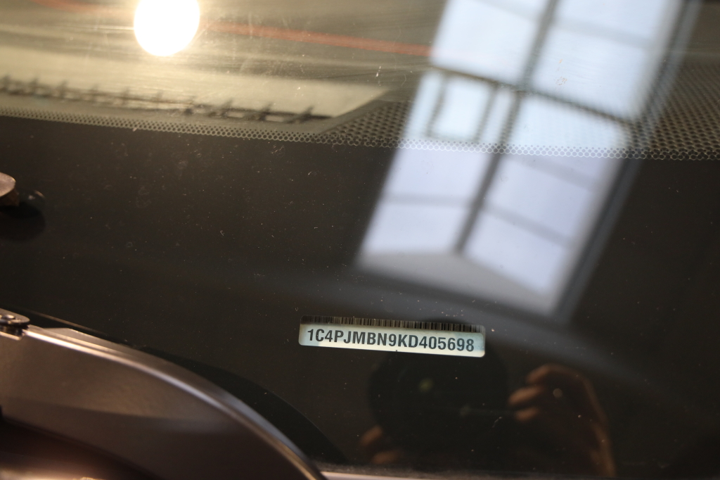 Jeep Cherokee 2019 фото 40