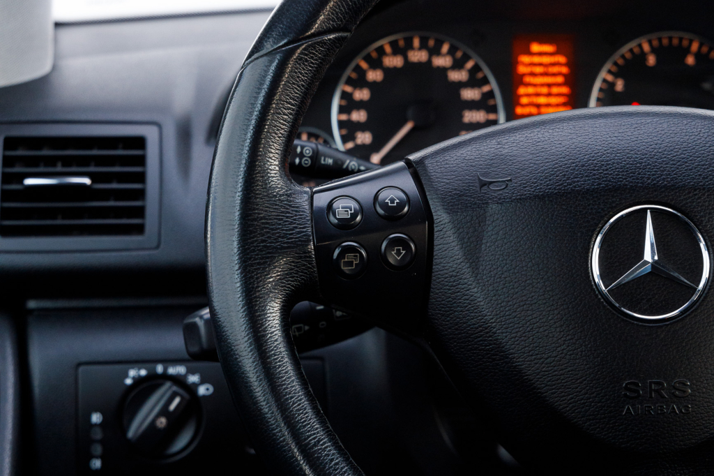 Mercedes-Benz A 160 2010 фото 23