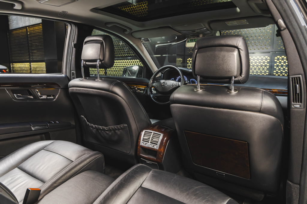 Mercedes-Benz S-Class 2011 photo 45