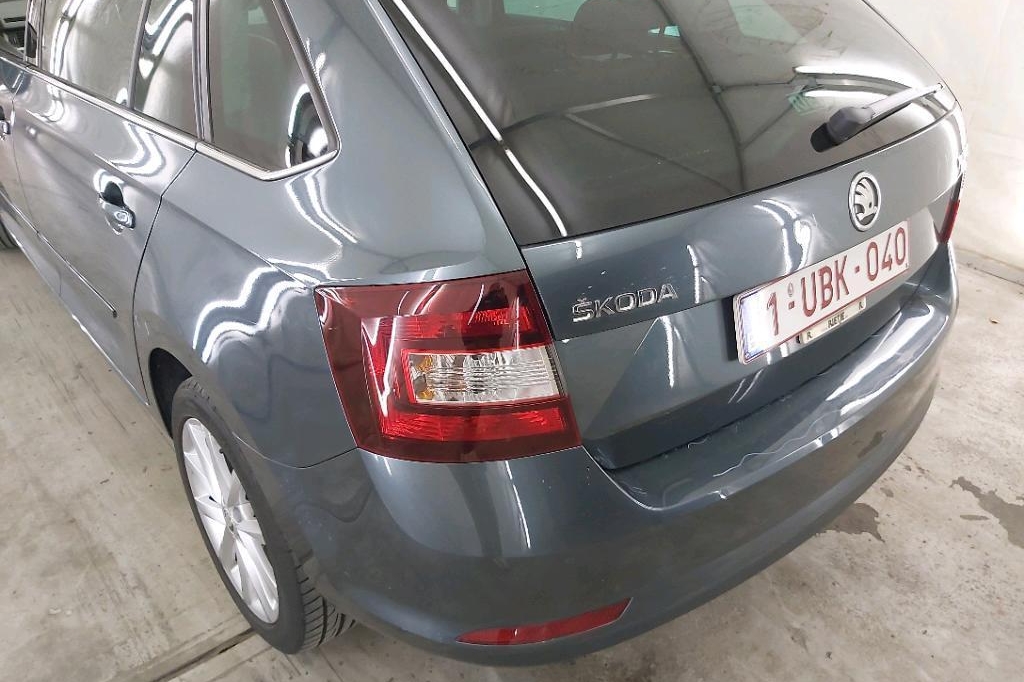 Skoda Rapid Spaceback 2018 фото 10