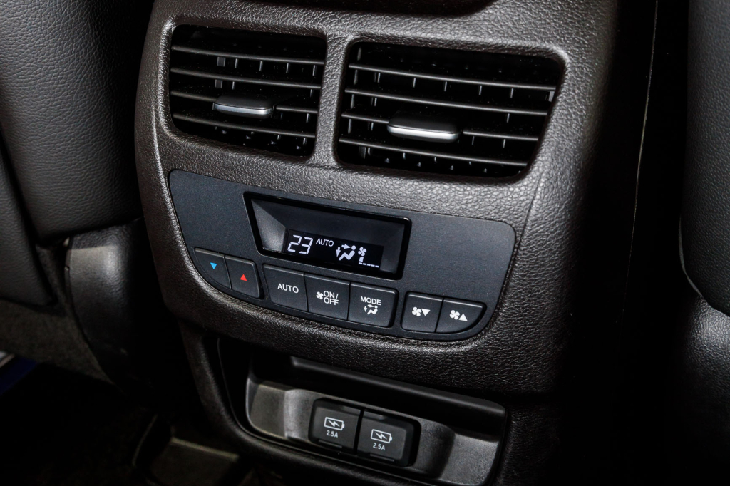 Acura MDX 2016 photo 23