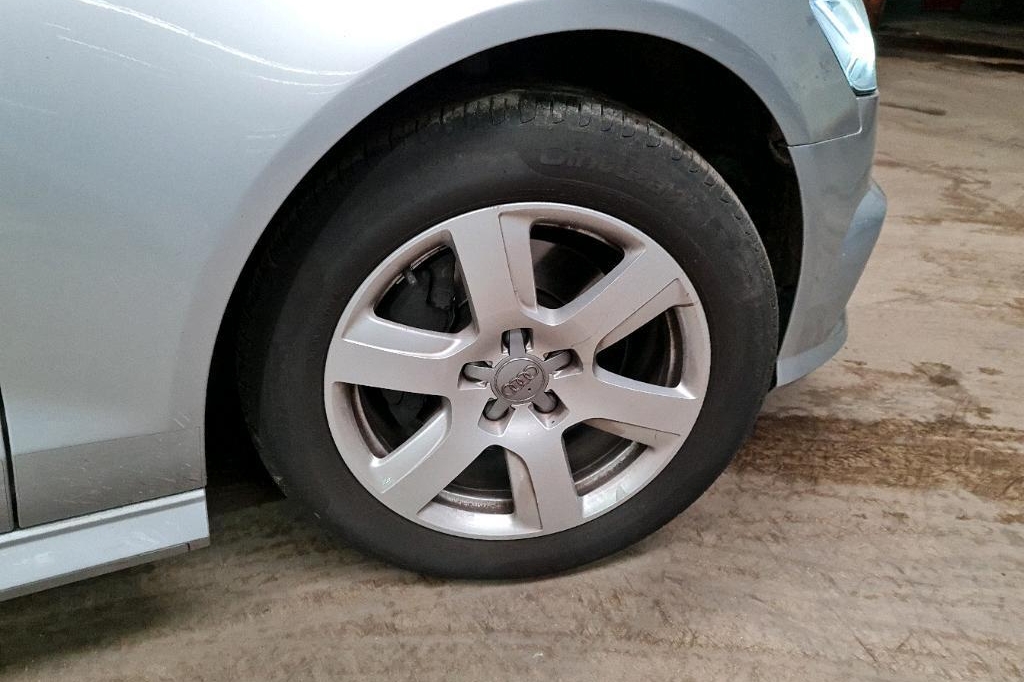 Audi A6 Avant 2017 photo 8