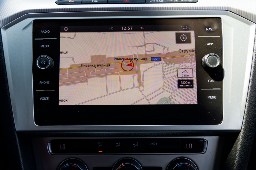 Volkswagen Passat B8 2017 photo 9