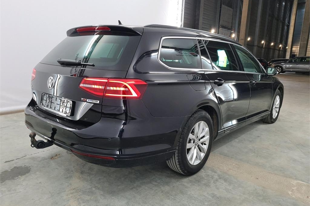 Volkswagen Passat Variant 2017 фото 4