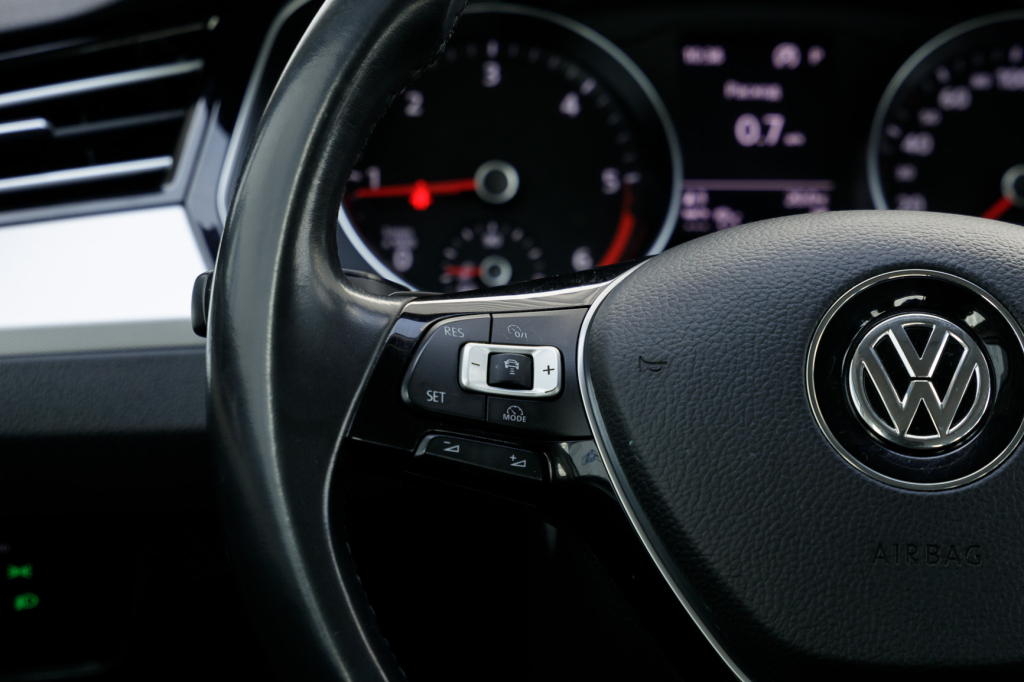 Volkswagen Passat B8 2017 фото 23