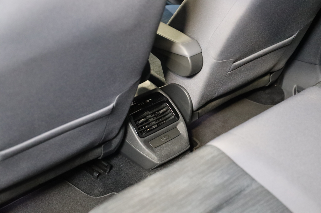 Volkswagen ID.4 2021 фото 16