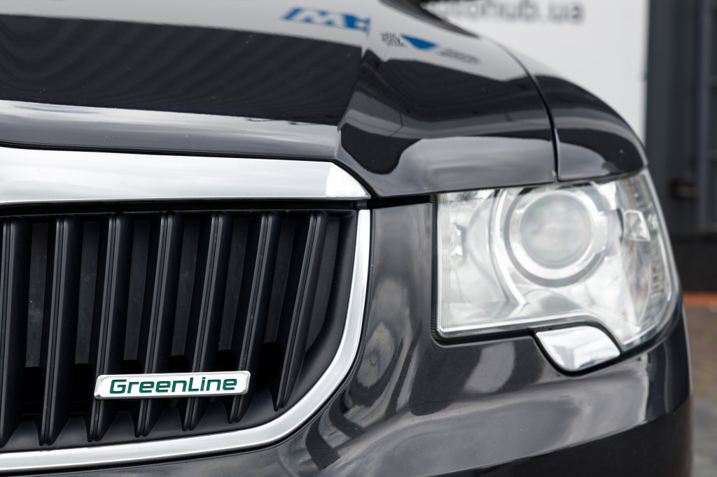 Skoda Superb Green Line 2013 photo 7