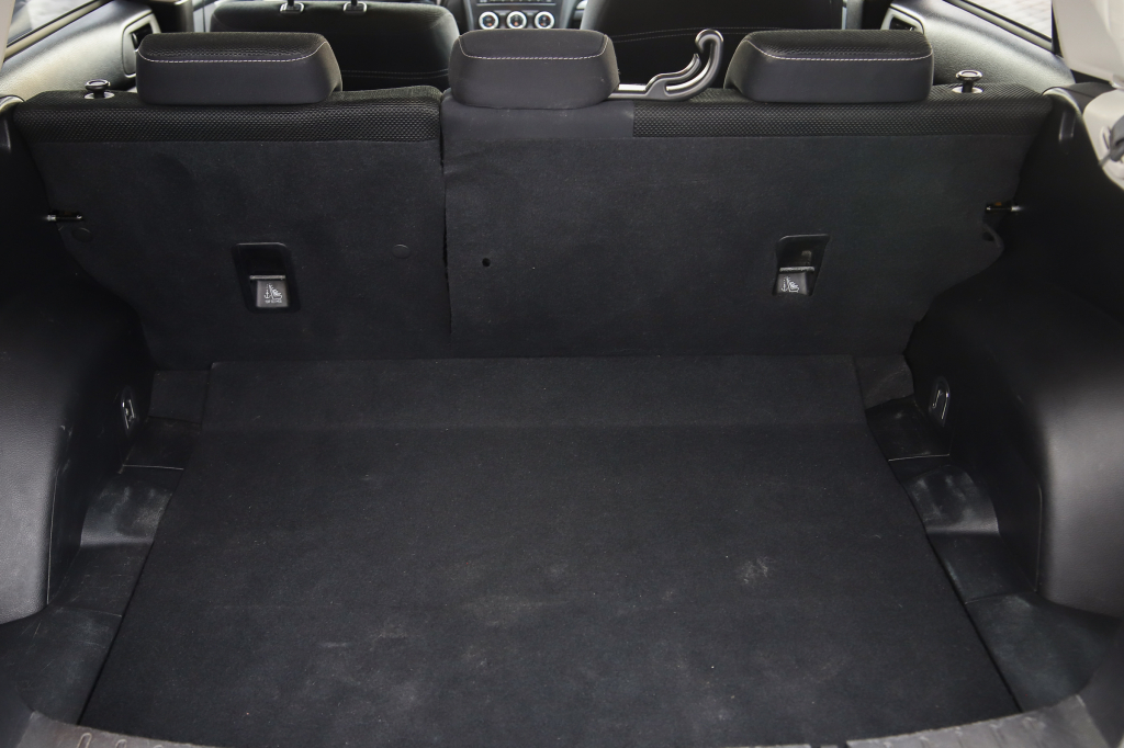 Subaru XV 2014 photo 21