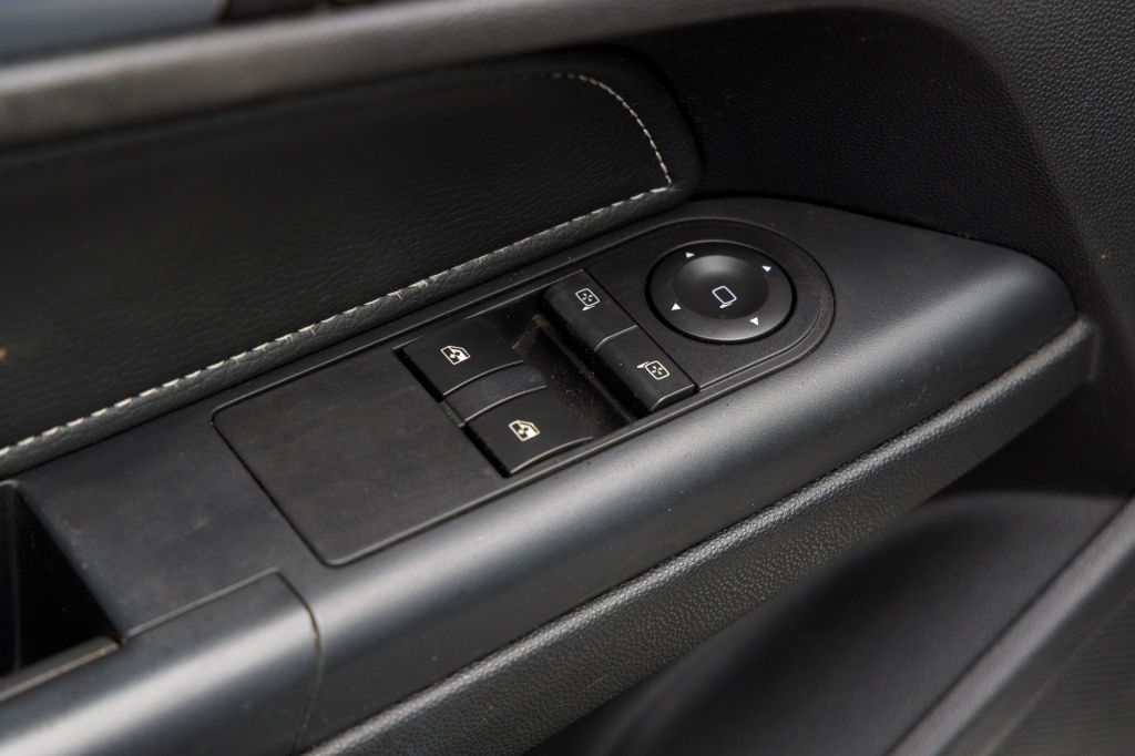 Opel Astra H фото 11