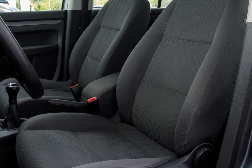 Volkswagen Touran MPI 2003 photo 16