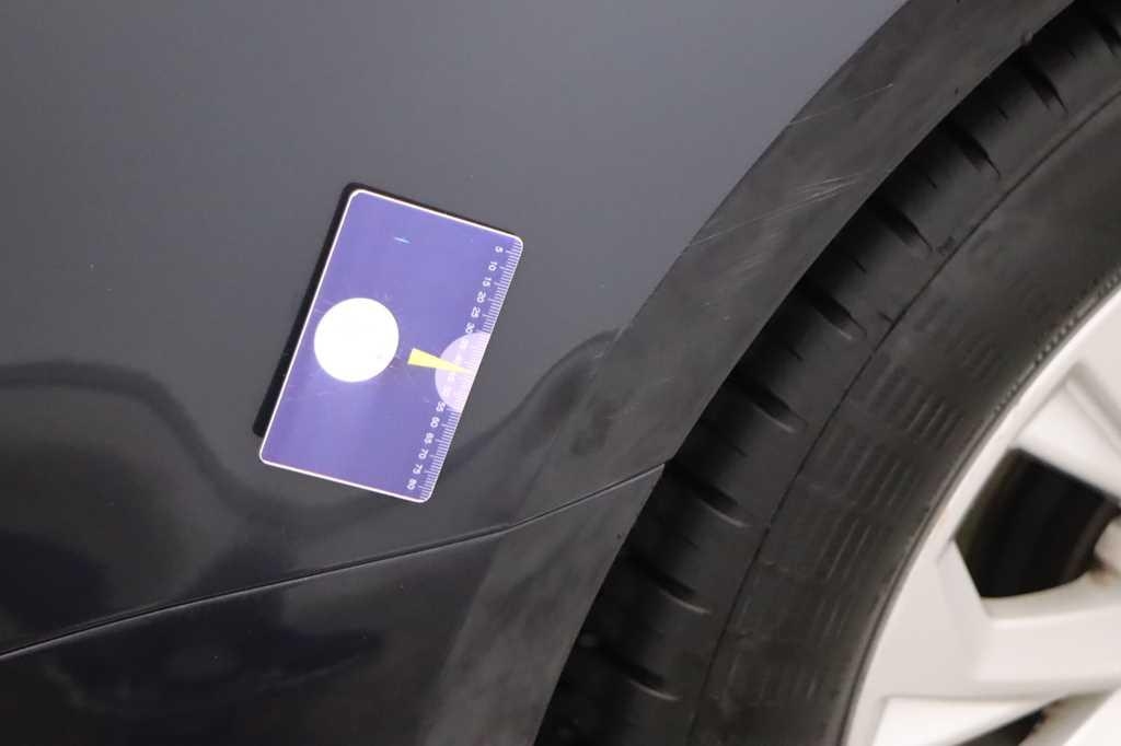 Audi A4 2016 фото 12