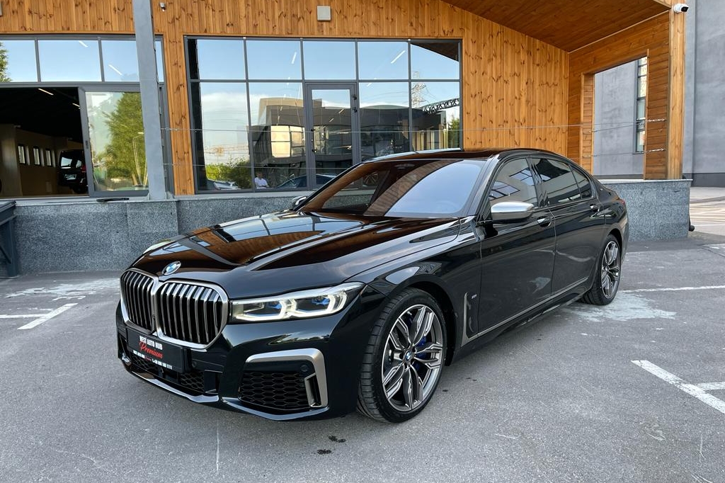 BMW 760 Long XDrive 2022 photo 2