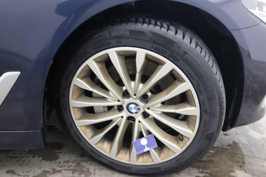 BMW 5er Touring 2017 photo 28