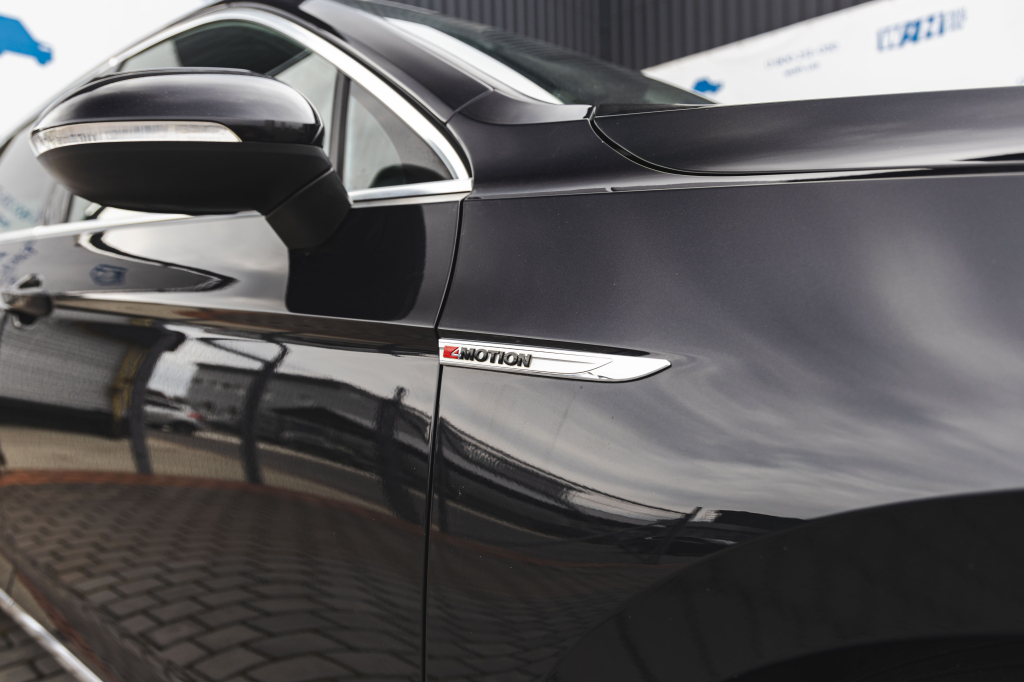 Volkswagen Passat BiTDi 4Motion 2016 photo 7