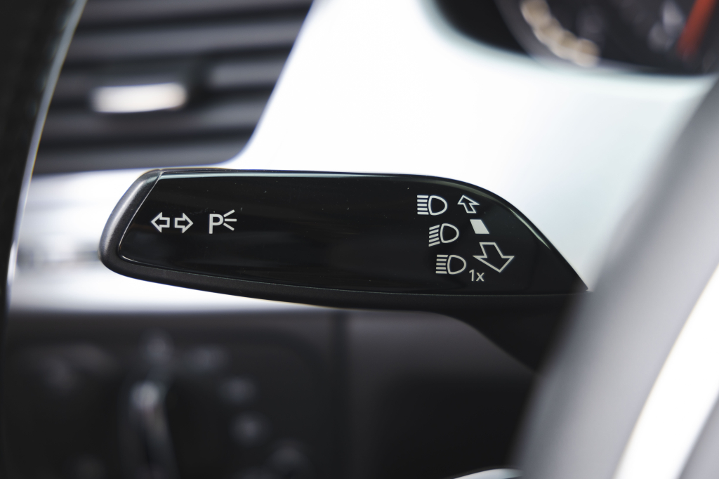 Audi A8 2015 фото 20