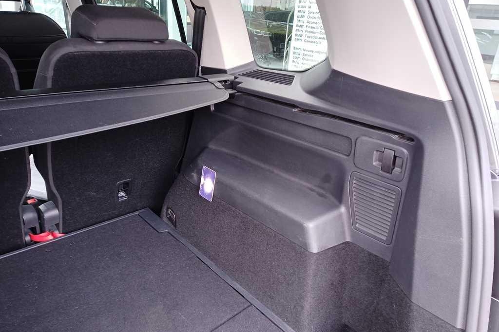 Volkswagen Touran 2017 фото 15