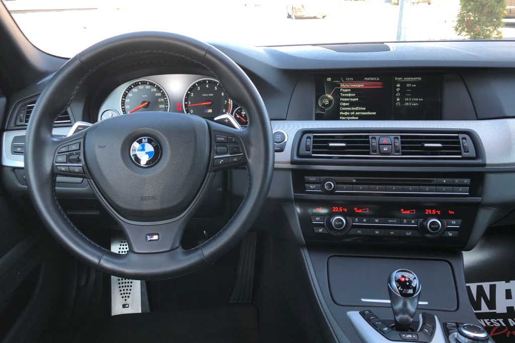 BMW M5 2013 photo 6