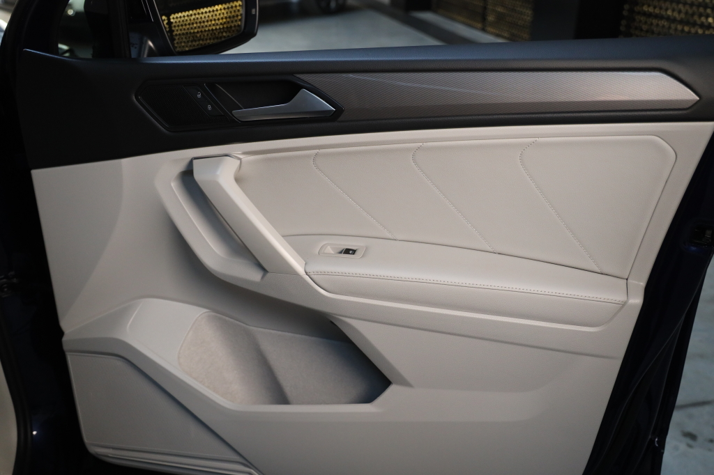 Volkswagen Tiguan 2021 photo 12