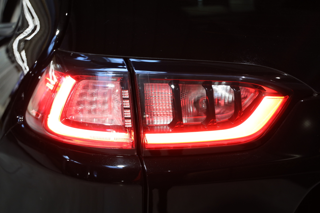 Jeep Cherokee 2019 фото 57