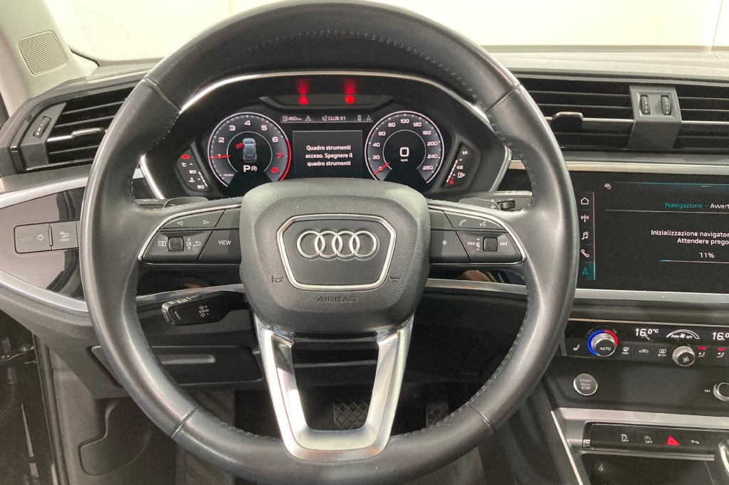 Audi Q3 2019 photo 5