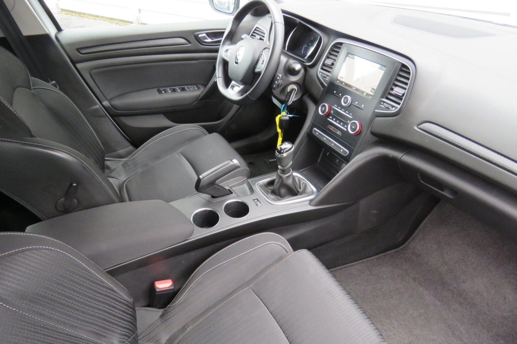 Renault Megane Grandtour 2018 photo 5