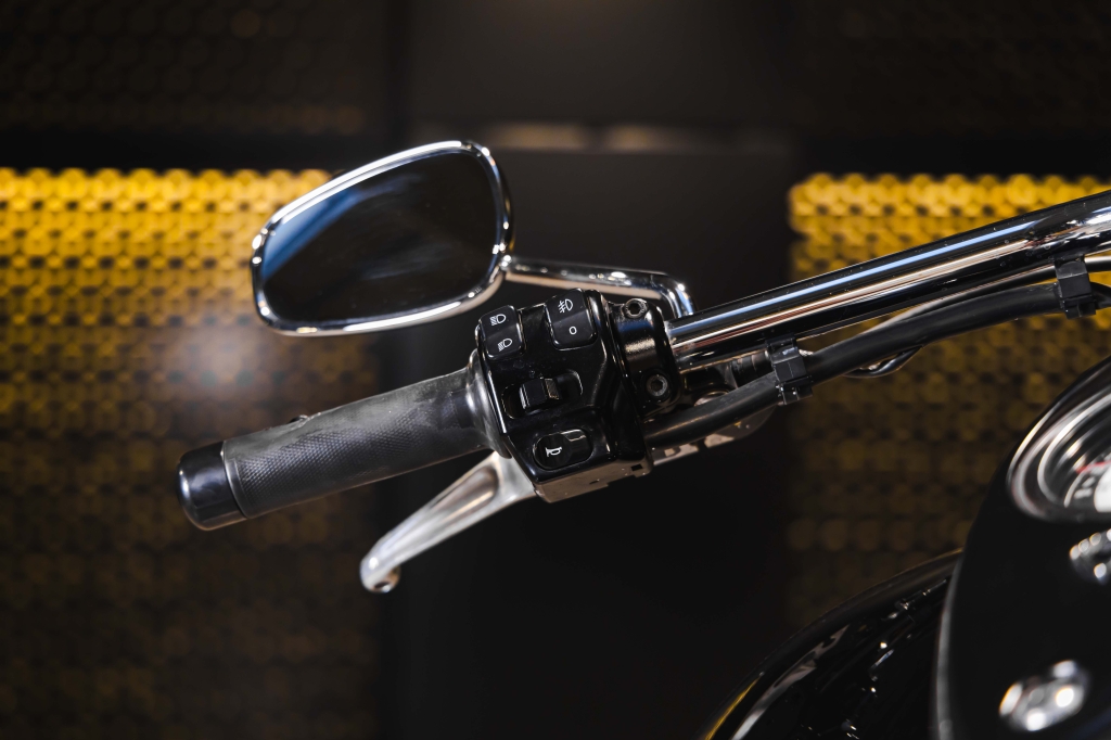 Triumph Thunderbird 1700 2016 photo 13