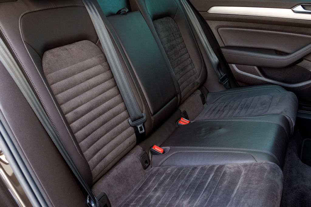 Volkswagen Passat B8 Highline 2015 фото 12