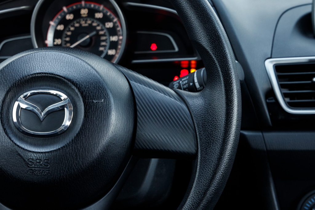 Mazda 3 SV 2014 photo 18