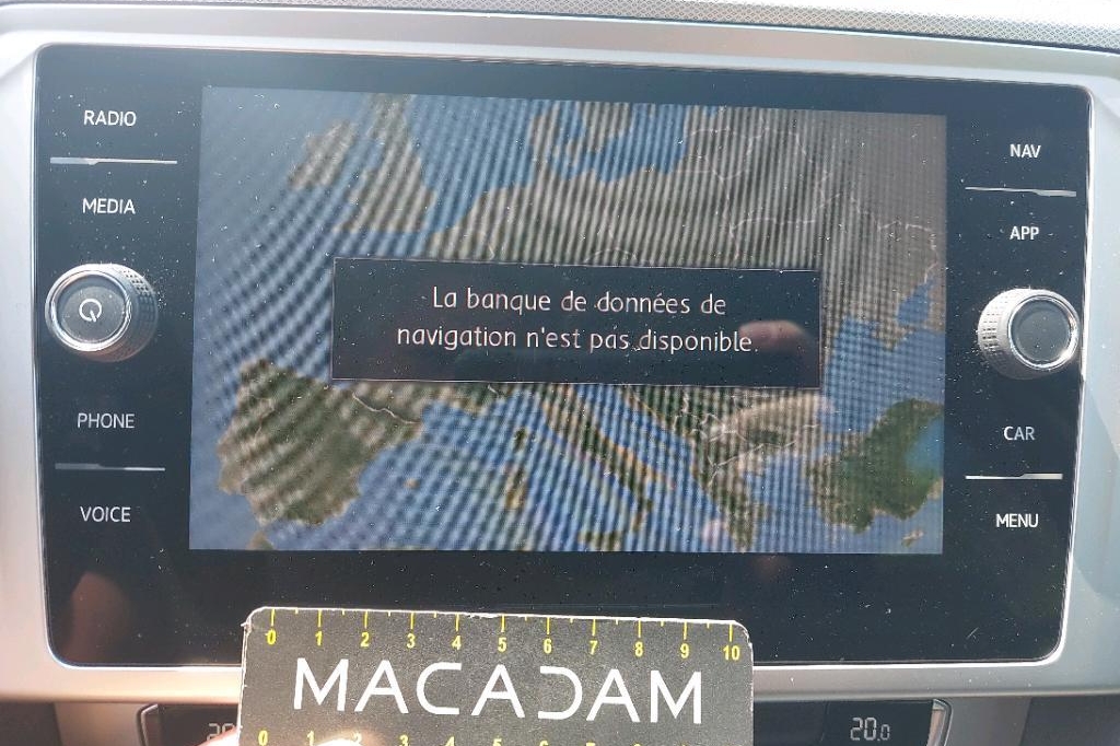 Volkswagen Passat 2018 фото 15