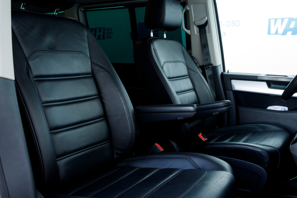 Volkswagen Multivan Highline 2016 photo 18