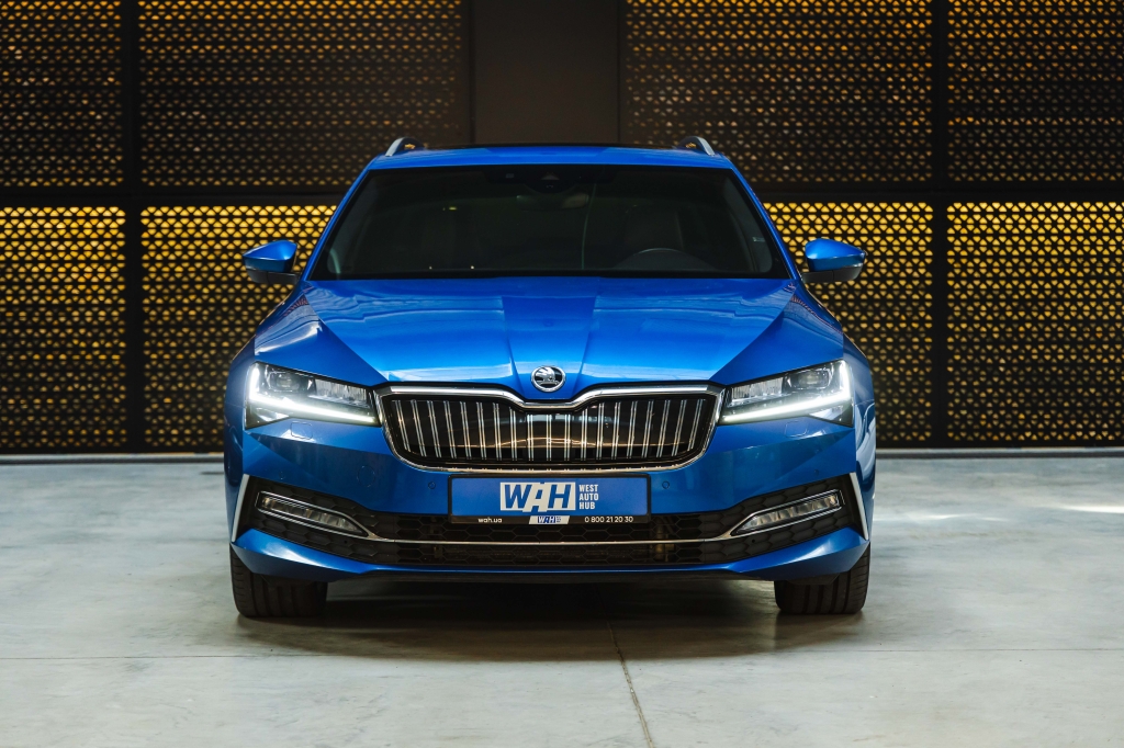 Skoda Superb Plug In Hybrid 2020 фото 4