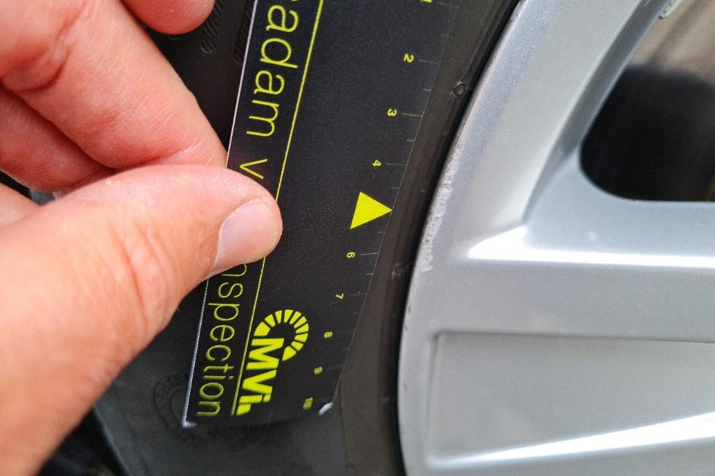 Audi A4 2017 фото 15