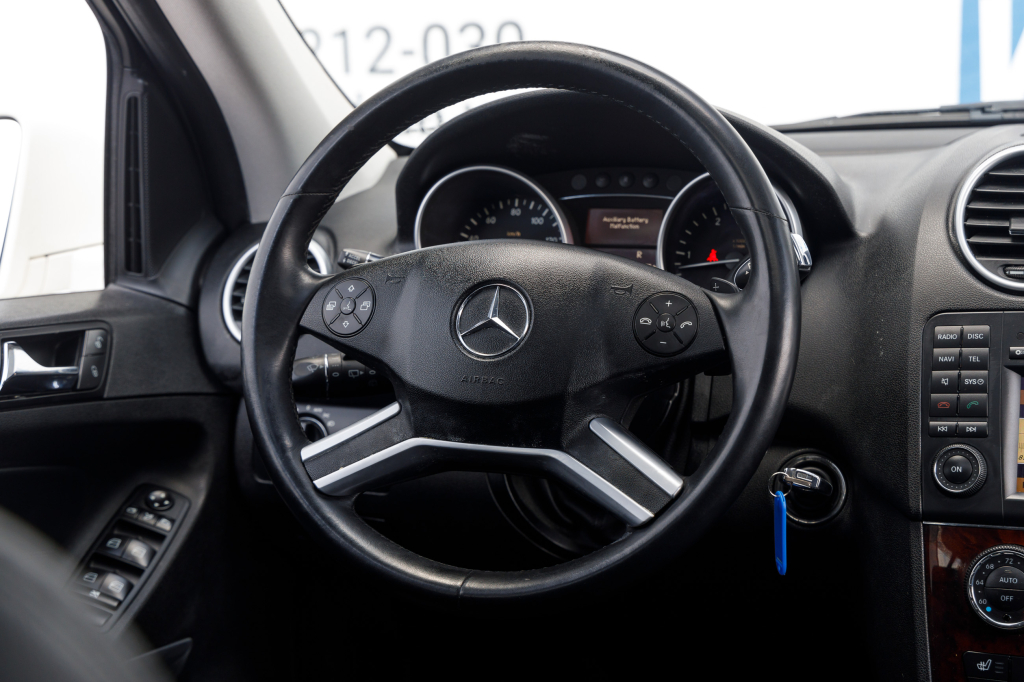 Mercedes-Benz ML 350 2011 photo 28