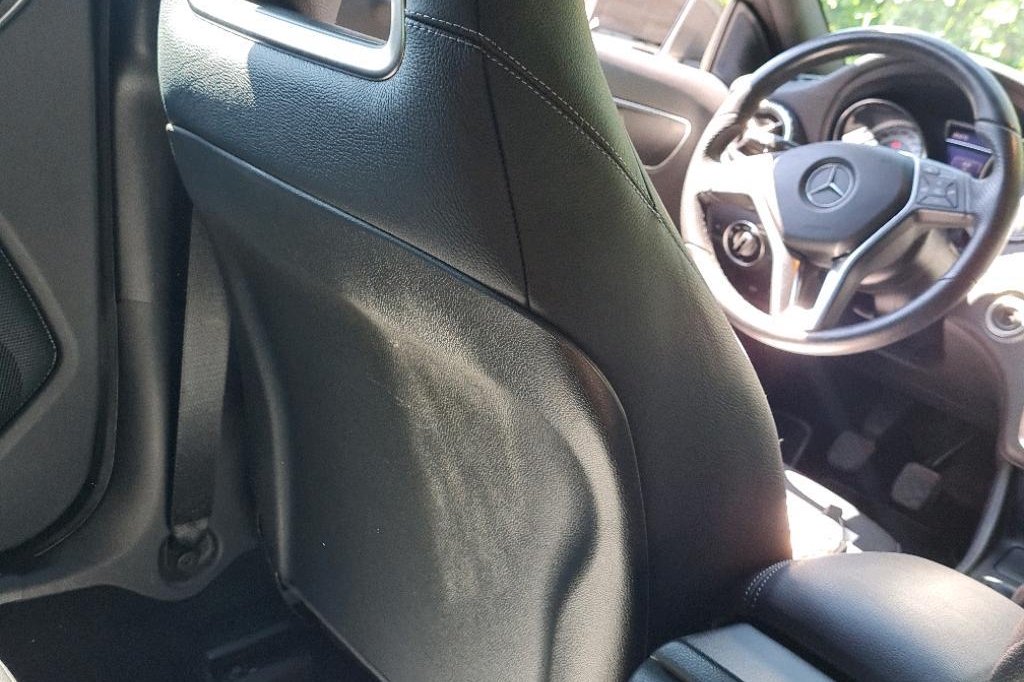 Mercedes-Benz GLA-Class 2014 photo 23