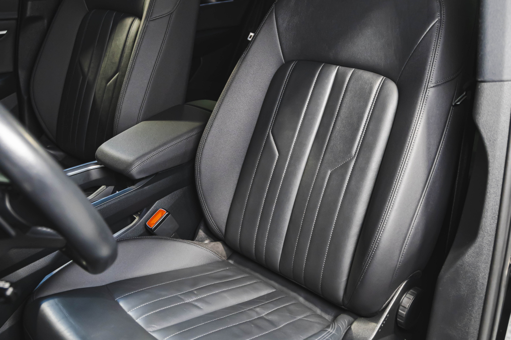 Audi e-tron 2020 фото 16