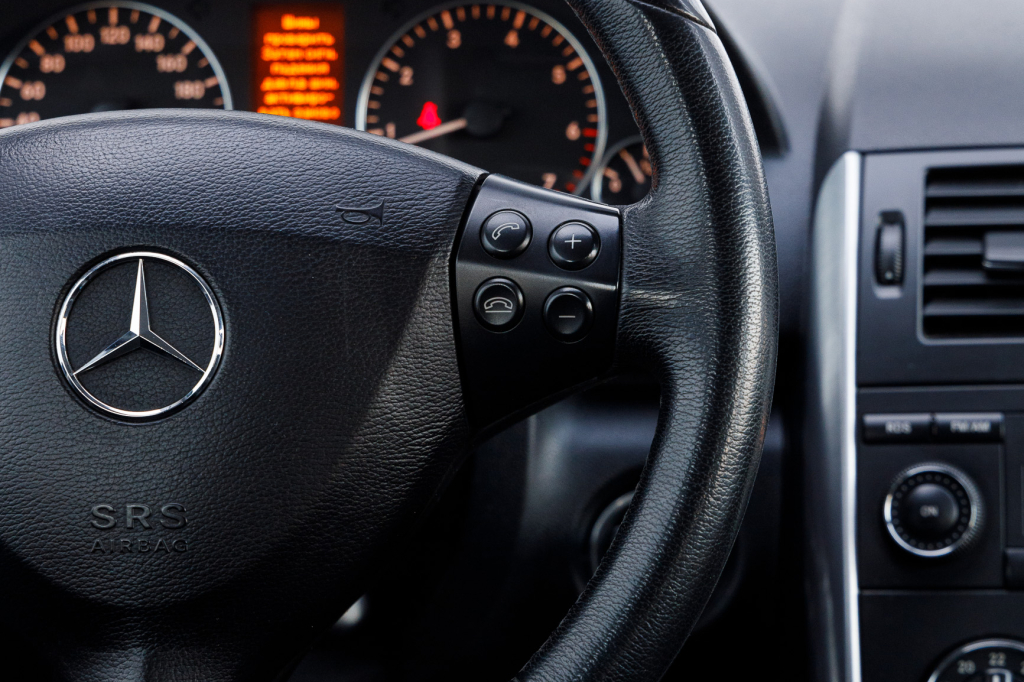 Mercedes-Benz A 160 2010 фото 17