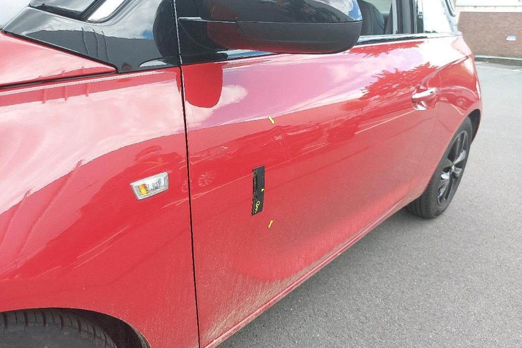 Opel Adam 2018 photo 11