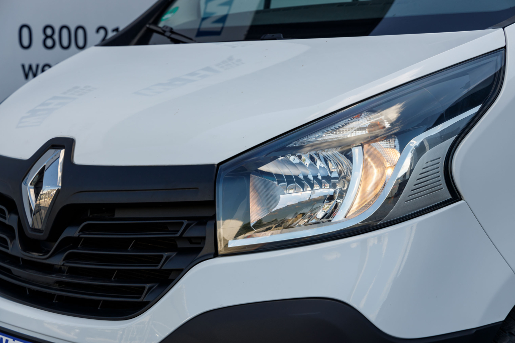 Renault Trafic пасс. 2015 photo 6